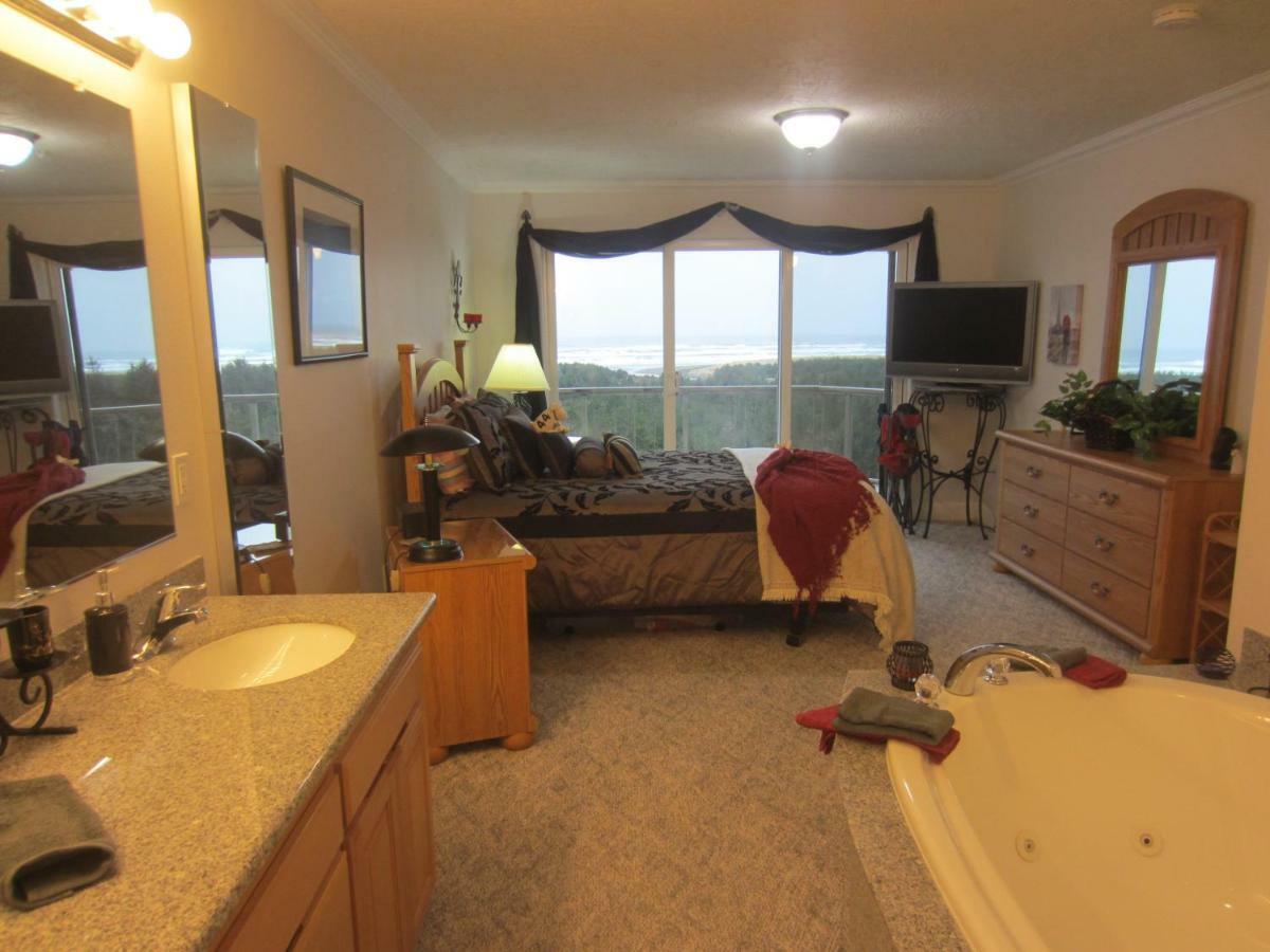 Amazing Seaview Spacious Condo With An Amazing View!!! Buitenkant foto