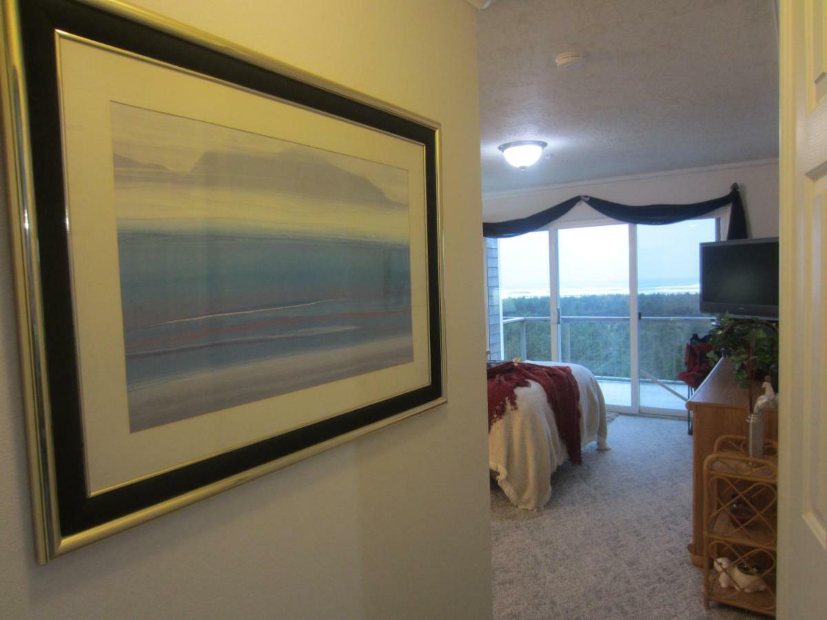 Amazing Seaview Spacious Condo With An Amazing View!!! Buitenkant foto